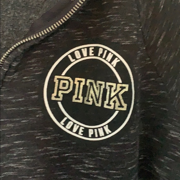 Pink sweater - Picture 3 of 3